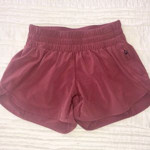 Lululemon Tracker 4” inseam shorts Size 4